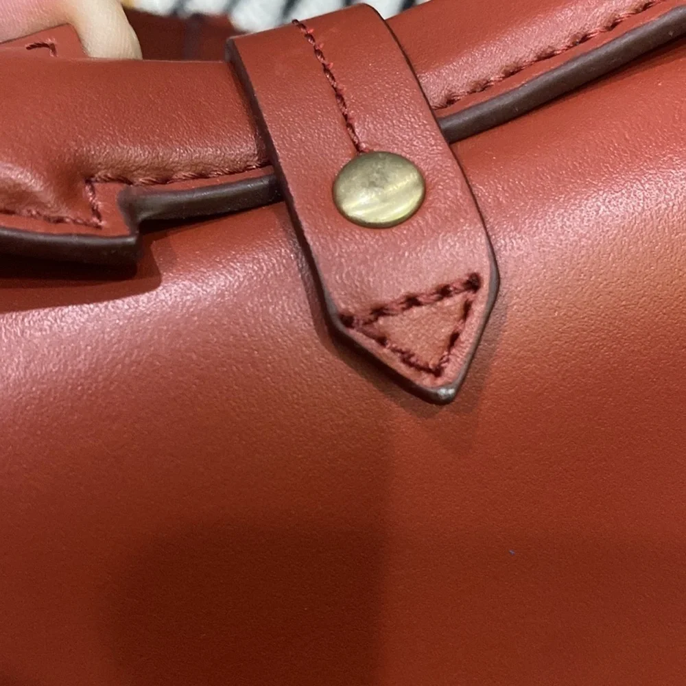 IIIBECA BY JOY GRYSON Murray St. Bag Red/Orange cross Body Bag purse - Picture 14 of 16